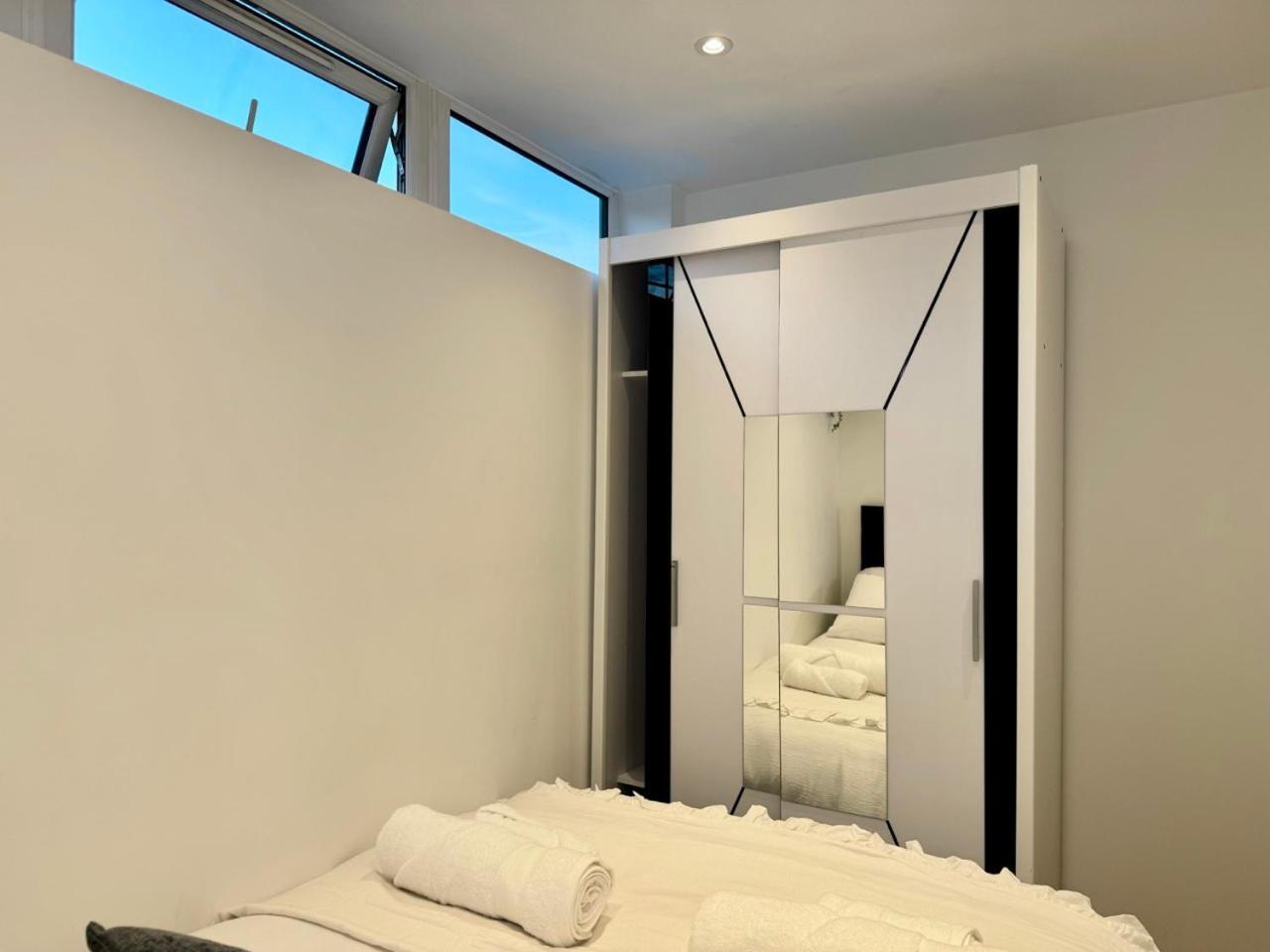 Luxury 2 Bedroom Apartment In Central Croydon With Free Parking Экстерьер фото