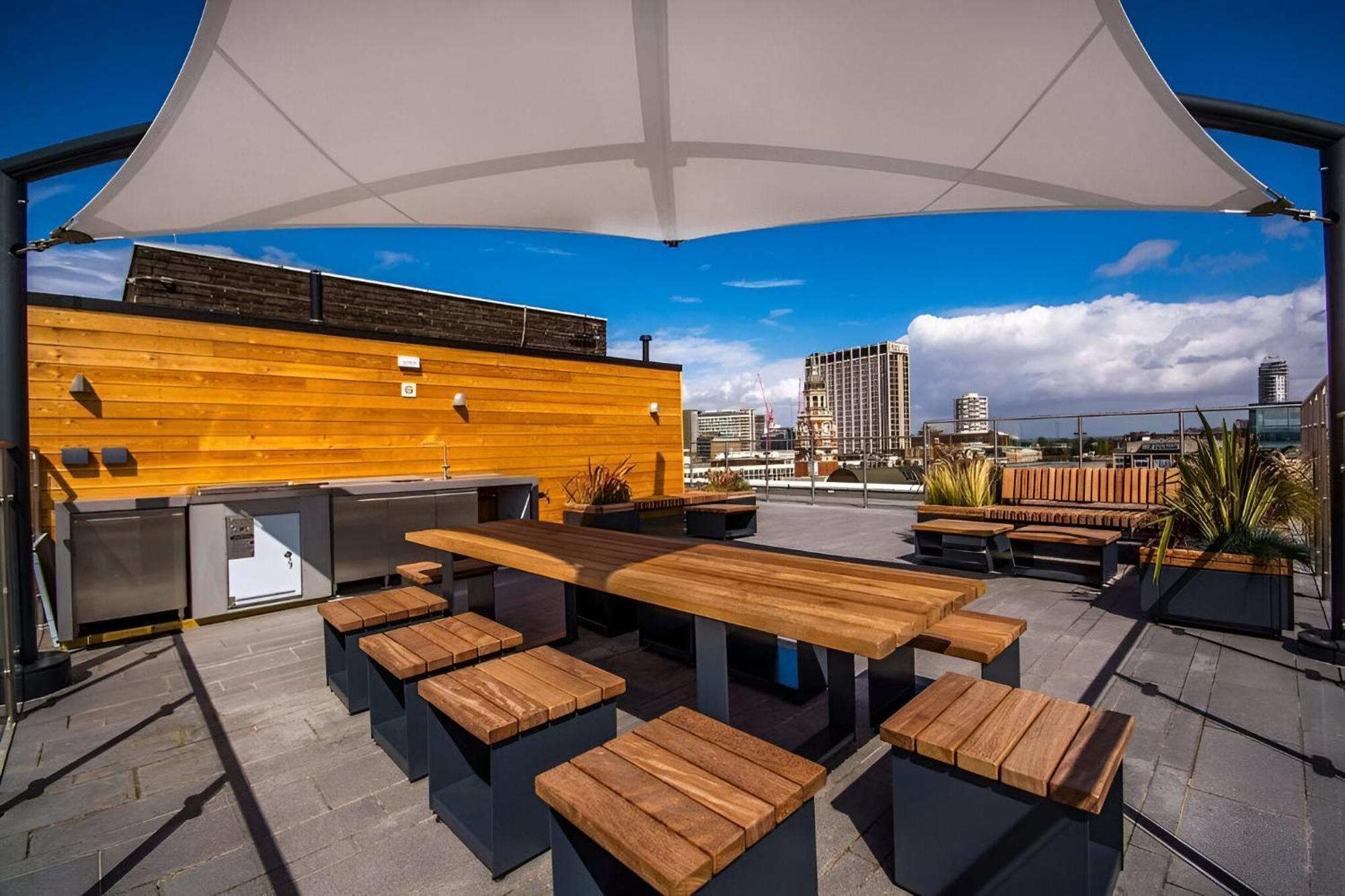 Luxury 2 Bedroom Apartment In Central Croydon With Free Parking Экстерьер фото
